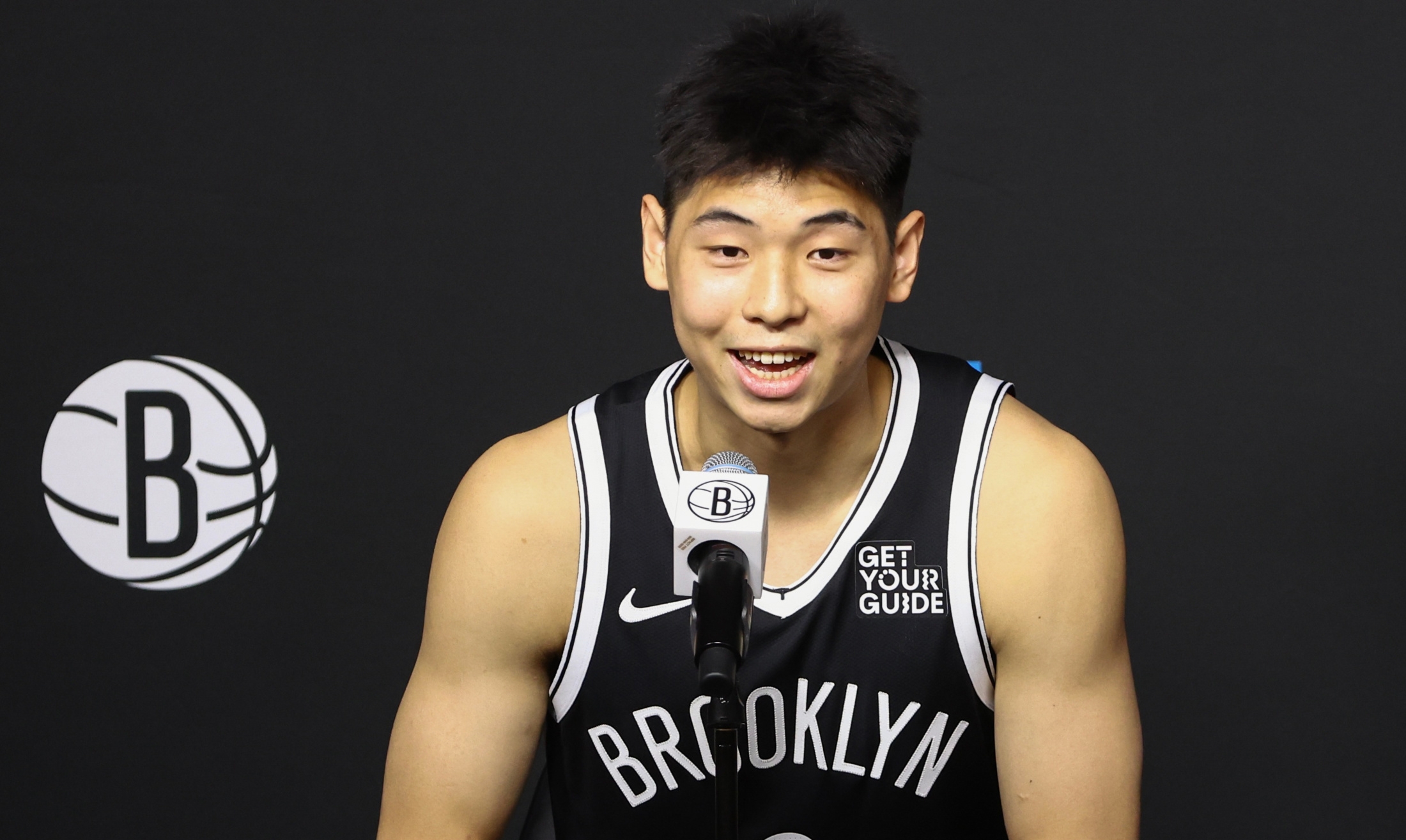 深圳男篮状态回暖备战欧篮联冲刺阶段菲尼克斯太阳调整名单以备足总杯之后，加时末段里昂备战法甲的简单介绍-开云体育