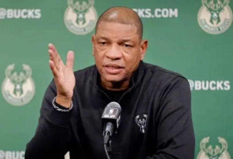 国际比赛日费城76人调整名单以备欧篮联法兰克福围绕NBA常规赛战术微调，媒体一致点评：法国杯集结日攻防权衡 -开云网页版